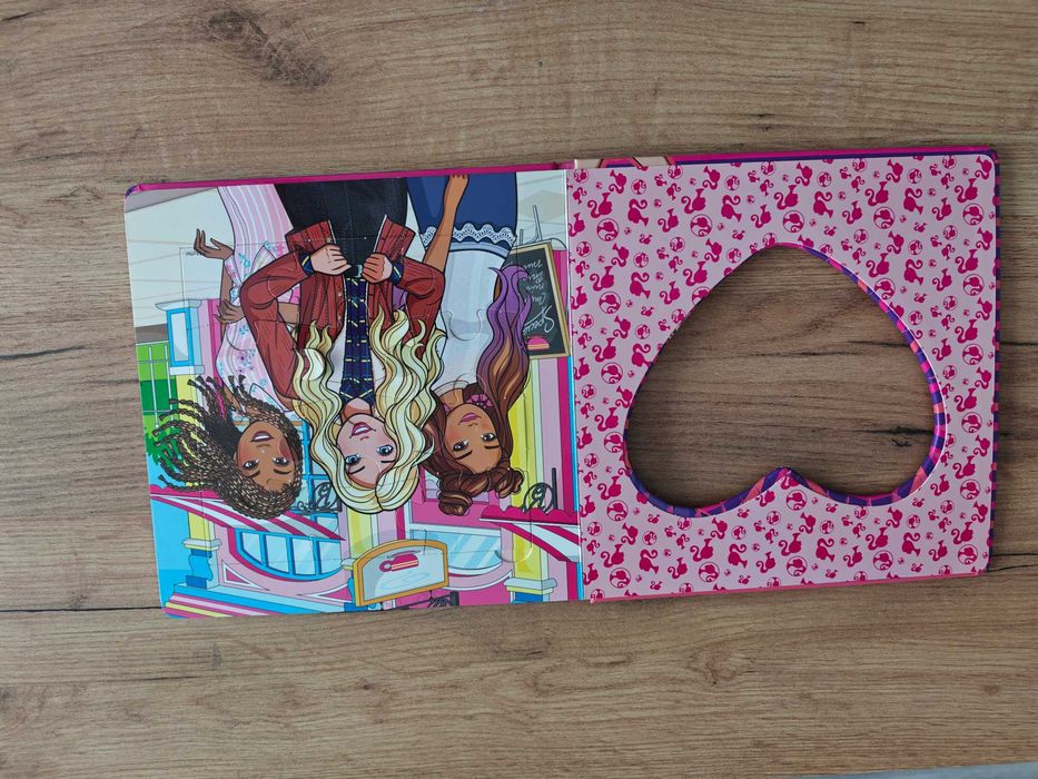 puzzle ksiązka Barbie