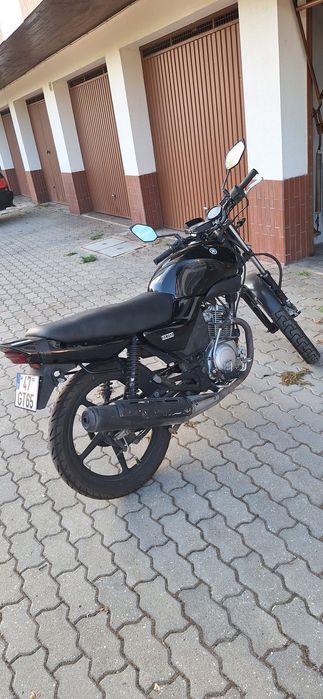 Moto YAMAHA YBR 2008