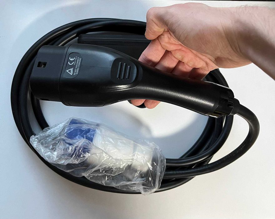 Зарядка для Type 1, Type 2, Tesla, GBT 7 кВт, 32А / 3.5 кВт, 16А, Wi-Fi
