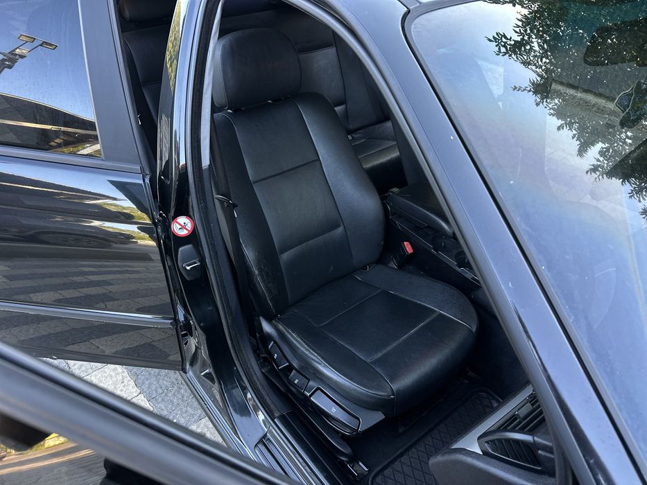 BMW 3-Series 2.0D