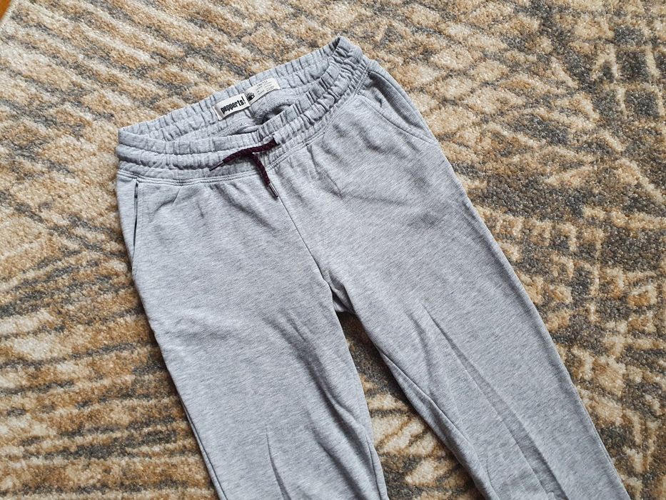 Dresy spodnie Pepperts szare, ciepłe rozm. 146-152