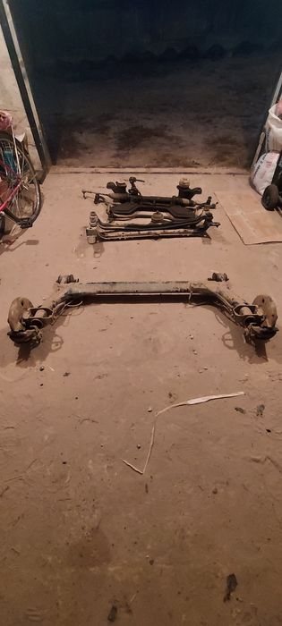 Пассат б4 б3 б5 Балка задняя моторная подрамнік