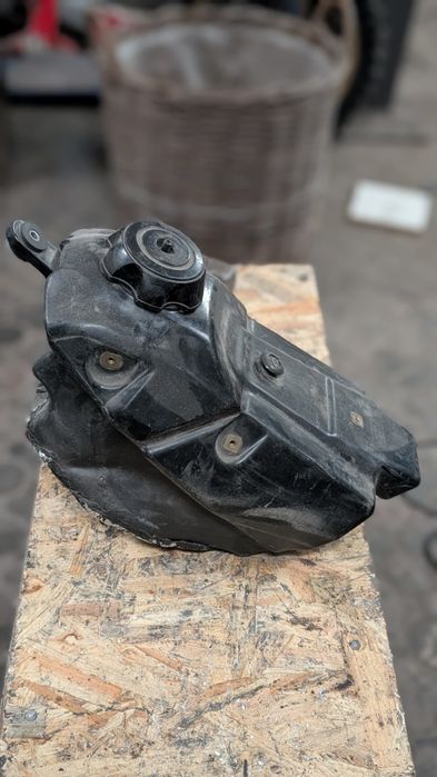Бак Honda CRF 250-450 2004 год