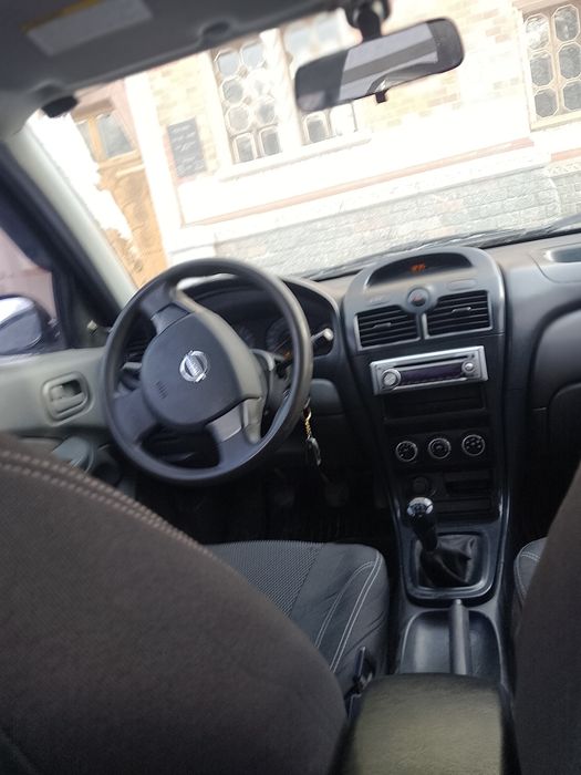 Nissan Almera classic