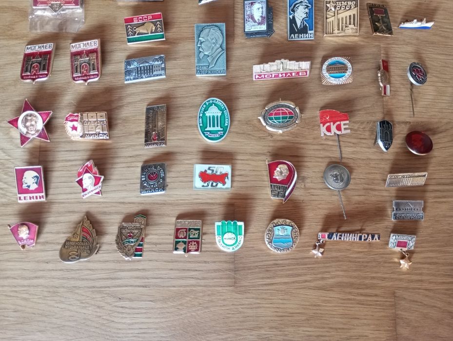 Alfinetes crachás da ex-URSS