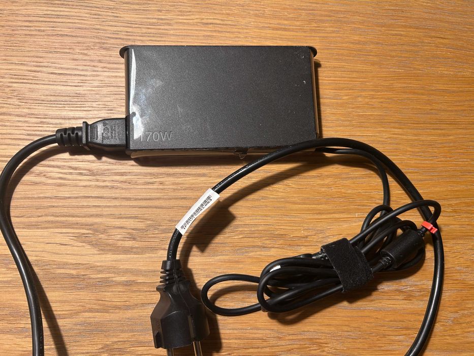 Lenovo ThinkPad P15 Gen 1 i7-10850H 32GB/500GB