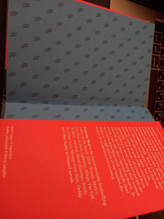 Роман на английском языке .