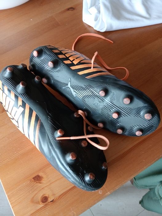 Chuteiras futebol puma