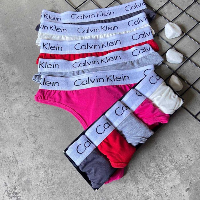 Трусики жіночі стрінги /Женское белье / Жіноча білизна Сalvin Klein