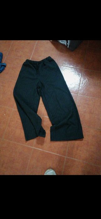 Calças cardadas preto, Shein, M, novas.