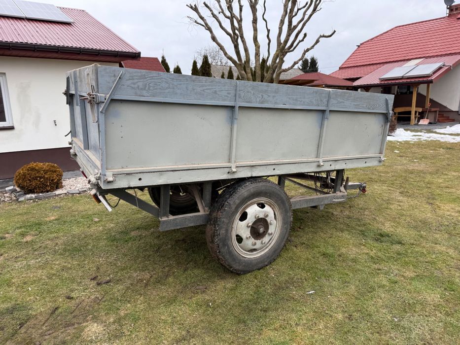 Przyczepka wywrotka przyczepa bitka