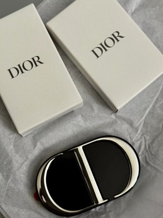 Дзеркальце Dior на телефон