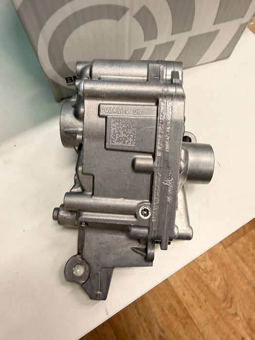 Масляний насос  BMW N55