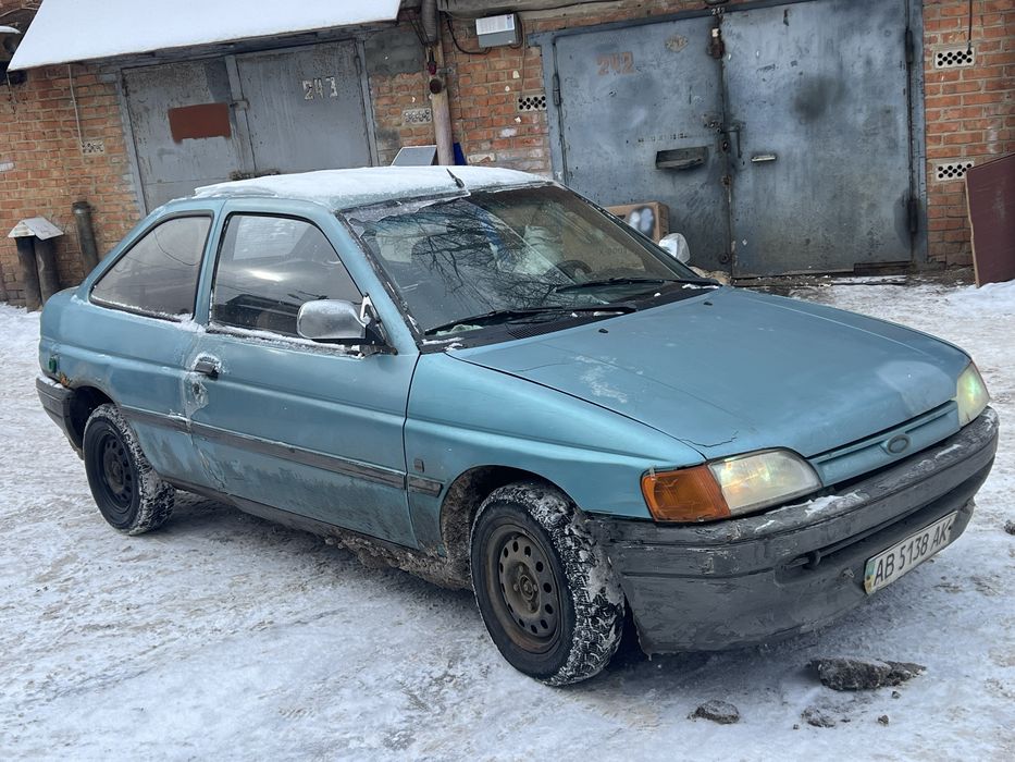 Ford escort 1.4 бензин
