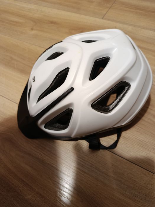 Kask rowerowy młodzieżowy