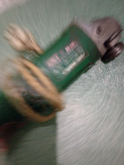 Болгарка DWT 125