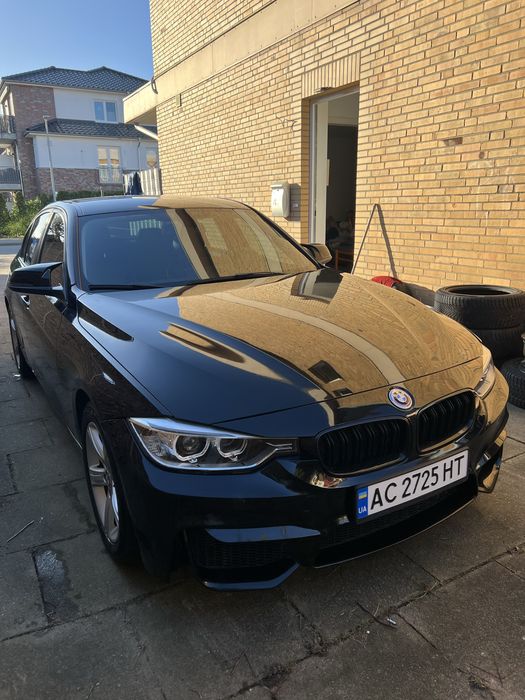 Автомобіль Бмв ф30 328і