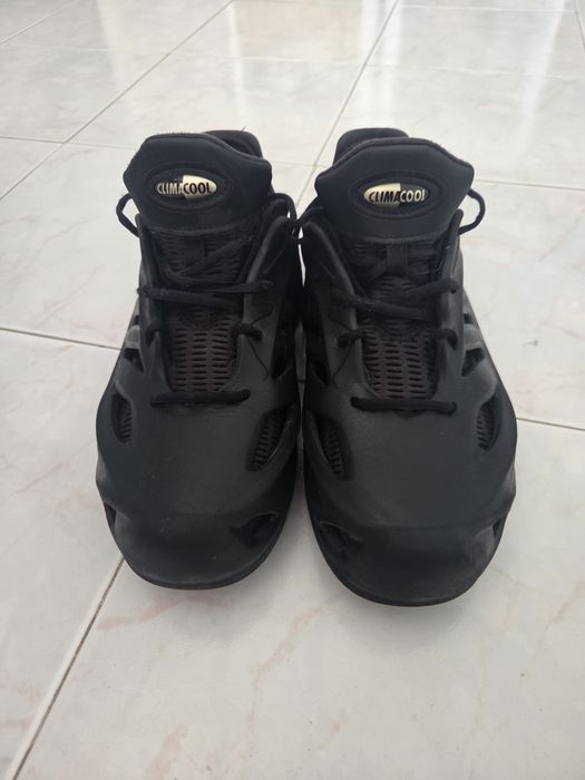 adidas
adiFOM Climacool "Black" sneake