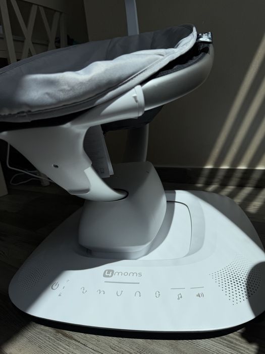 4moms mamaroo5 гойдалка