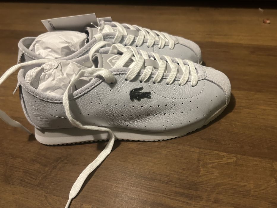 кросовки lacosta