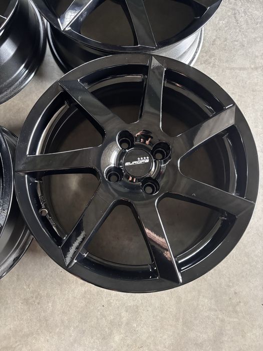 Felgi aluminiowe 4x108x17 7J ET46 FORD