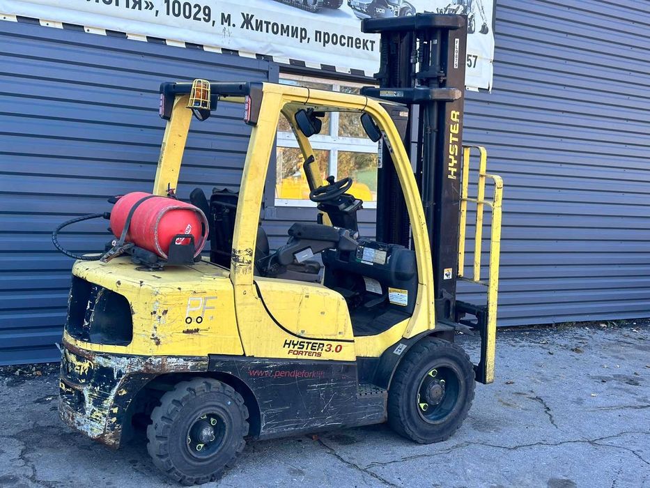 Вилковий навантажувач  HYSTER 3.0 2008року.