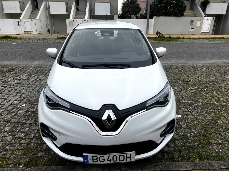 Renault Zoe (52 kWh e Bateria Própria) — IVA Dedutível