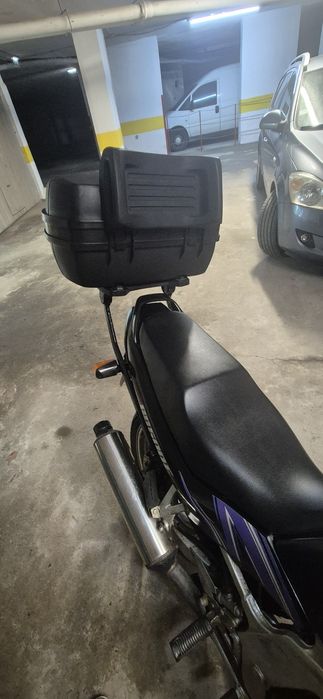 Suzuki GS500E em bom estado