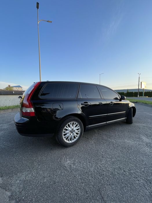 Продам Volvo V50 2006р