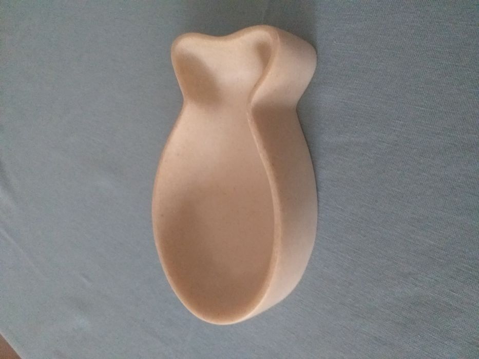 Saboneteira em resina