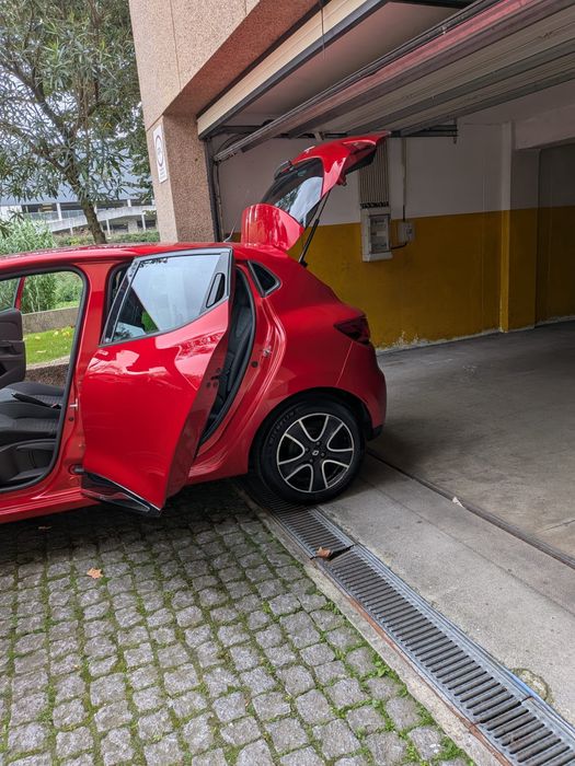 Renault Clio 0.9 TCe 90 CV — photo 5