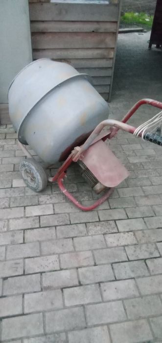 Сдам в аренду бетономешалку