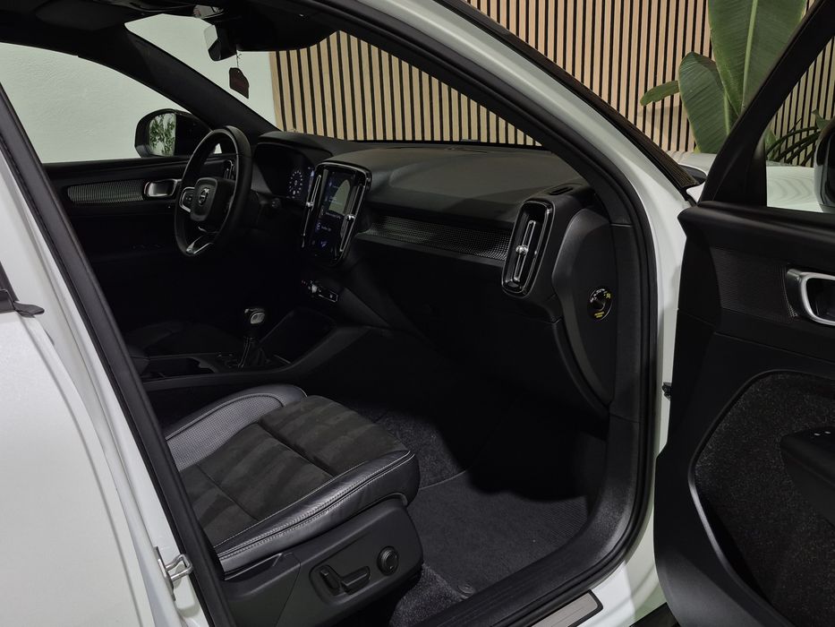 Volvo XC40 1.5 R-Design - 90.000KM | GARANTIA | NACIONAL