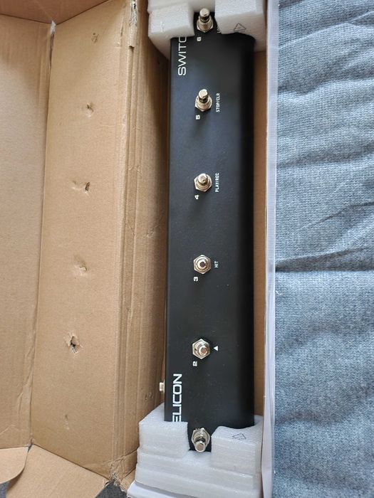 TC Helicon Switch-6