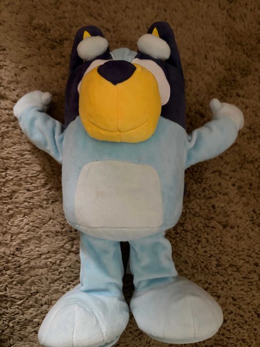 Moose Toys Bluey Блуї співає англійською, рухається 35 см