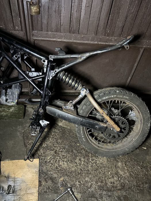 Geon srambler 250   (переоформ/тр.доробити) BMX в подарунок))