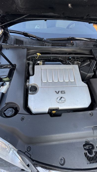 Продам Lexus ES350