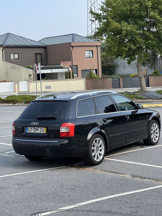 Audi A4 S-Line 130pd