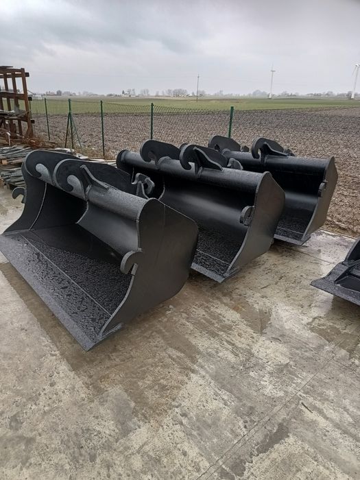 Łyżka skarpowa typ skandynawski.Zwężonym tułem