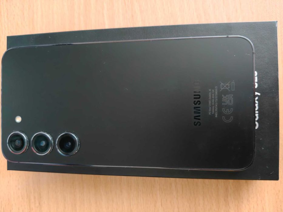 Samsung Galaxy S23 8/256 GB – stan bardzo dobry, bogaty zestaw