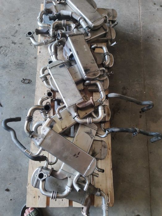 Радиатор системы выхлопных egr 03L131511 Радіатор Крафтер Crafter 2.0
