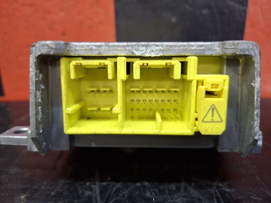 Centralina airbag MITSUBISHI TRUCKS Canter