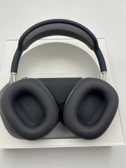 Apple AirPods Max Space Gray