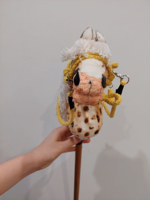 Hobby horse a5 z kijem I akcesoriami Tarant hhss