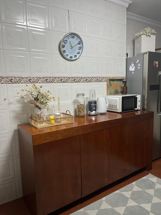 Aparador em cerejeira