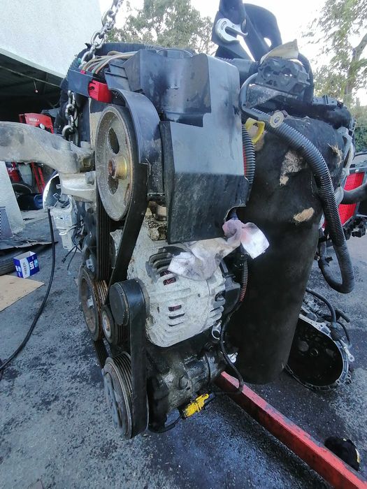 Vendo as peças Peugeot 206 HDI 1.4 gasóleo