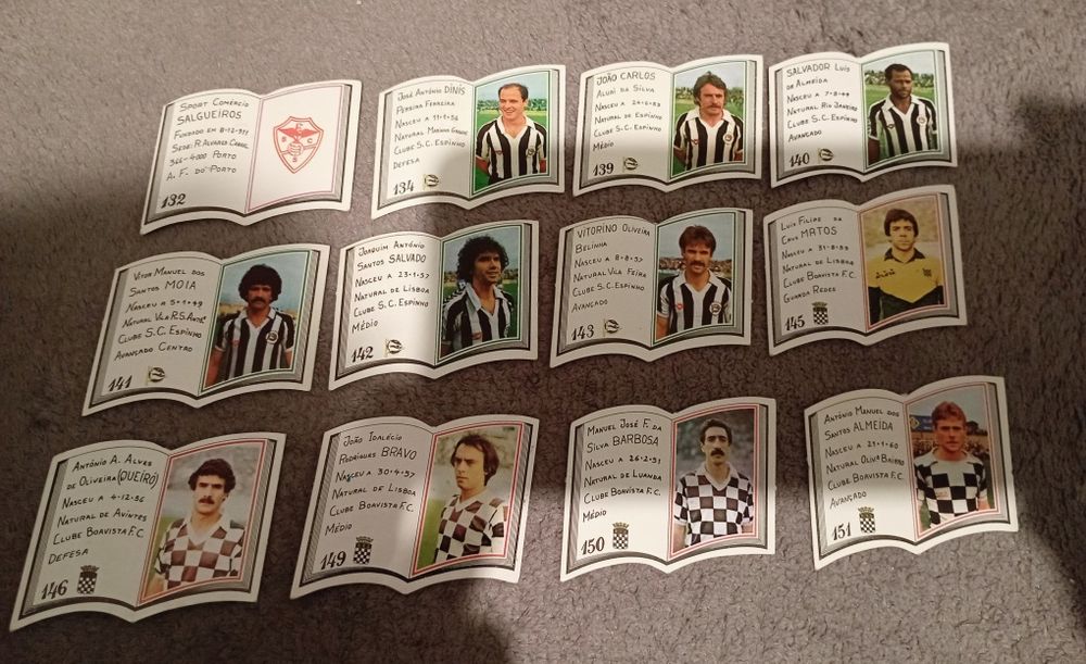 Cromos caderneta Bola ao Centro