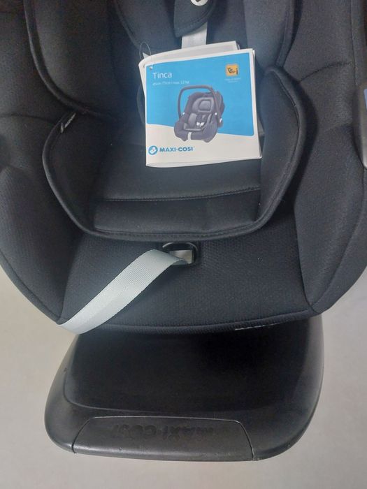 Автокрісло автокресло Maxi Cosi Tinka з базою
