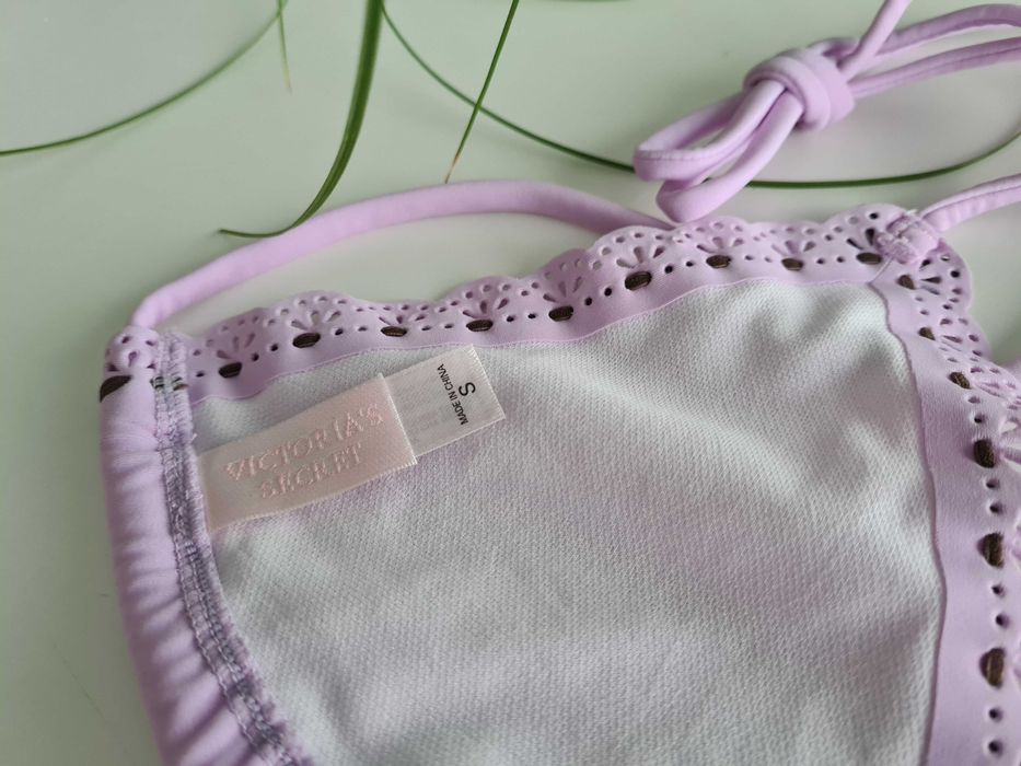 VICTORIA'S SECRET Fioletowa góra od bikini w rozmiarze S