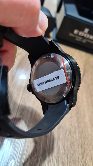 Швейцарские часы EDOX